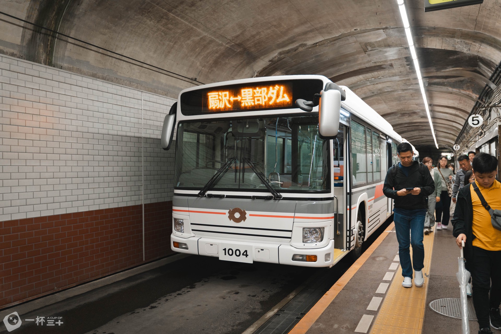 關電隧道電氣巴士示意圖